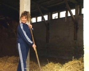 Horny German BBW Making Her Dude Cum on a Farm