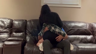 My Girlfriend Won't Mind If I Cum Inside Her: Amateur Couple