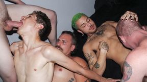 Hot Gay Gangbang - Jay Tee & Malakai White Take Turns on Multiple Hung Dicks