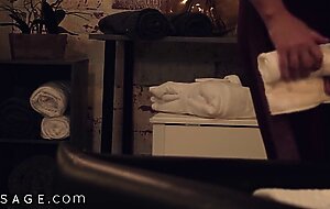 NuruMassage Masseuse Paige Owens Gives Extra Care With Her Pussy