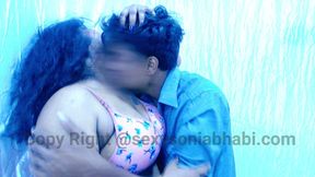 Sonia Doing Sex and Romance with Stranger