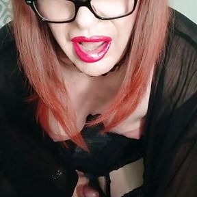 Trans Bitch Playing and Cumming