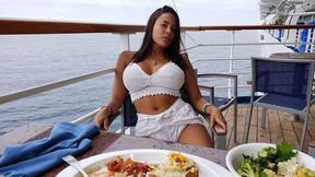 Sex vacation with Luna Star fucking in the hotel room