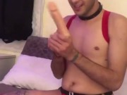 Me descubre con un dildo en el culo y me lo rompe con su enorme pene - Seba Terry