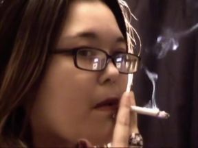 UK BRITISH SMOKING BABES FULL VIDEO VOL 2 - SEXY SMOKING CLASSIC