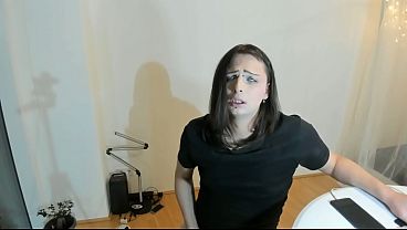Quinn Way is too horny and jerks off her female cock