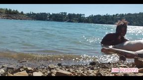 I Sucked the Tattooed Dick in the Water in Front of All the Tourists Who Was Rided by Boat at the Late Afternoon