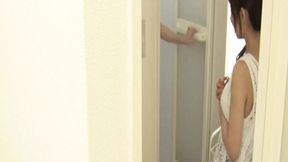 Asian biotch Yui Misaki jacks off in wild JAV orgy
