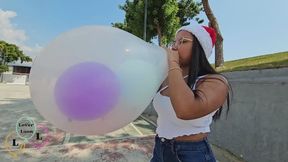 Sasha makes Sit2pop with her 18-inch crystal balloons outdoors