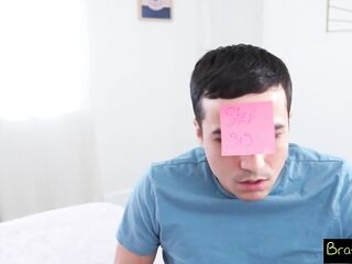 Mischievous Bianca Fucks Creates Joy Little Sex Game for Stepbro to Play - S34:E9
