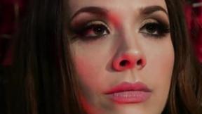 ”Fetish domina torturing slave in red stockings”