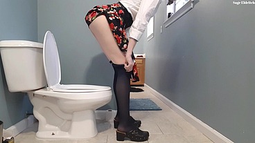 Church Girl Sage Eldritch Peeing #2 [Voyeur]