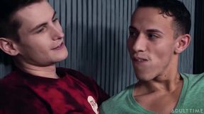 homosexual World Investigate beauties – Trevor Harris And Des Irez – Kiss Me, pound Me