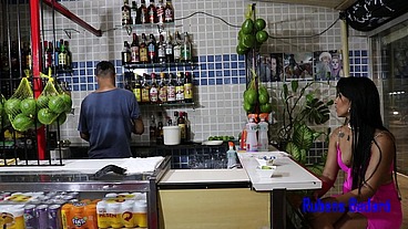 Tomei uma caipirinha do Rubens Badaró e acabei dando o cu bem gostoso - Amaya Takayo