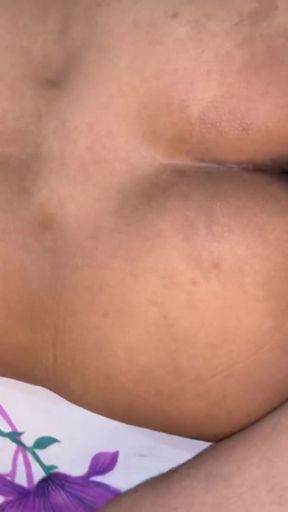 PAKISTANI SALMA KO JIJA NE APNE ROOM PEL DIA FULL STORY KE SATH HINDI SEX   Clip 1