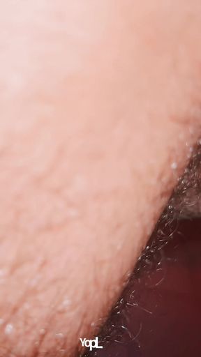 Hetero Mixed-race Bogoss changes my throat into a that he impregnates, and one after the other, they spit their seeds in the back of my throat!