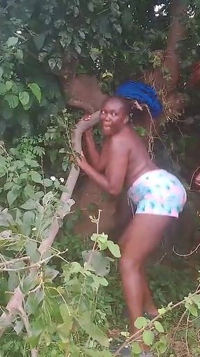 She Wanted to Fuck Me so I Took Her to Hand Uncompleted Building We Now Went to the Bush and Fuck