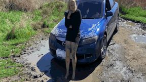 Dirty Jeannette - CAR STUCK and stalled in a puddle WMV