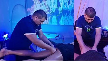 351 - Banho de imersao e massagem no hospede do mister&amp_b