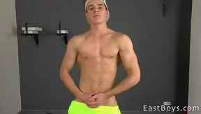 Sweat-Drenched Muscle Teen Fucks Himself Raw – GayFitnessCast 18+