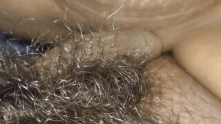 Prstění, lízání, dominace, tatínek – POV anál POV video s naolejovanými indickými teenagery, jejichž velká prsa dostávají anální sex