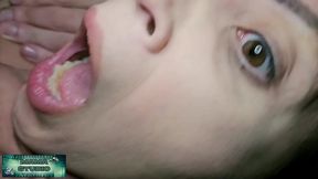 mama studio em uma milf, entre sonho e panico o delirio de uma noite de halloween