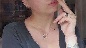 Smoking Goddess – Blonde Pixie with a Teasing Touch
