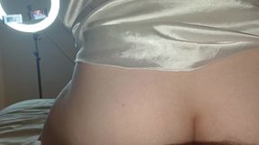 Naughty blond babe love her ass