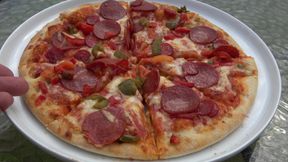 Topless Mature Eats Pizza Outside and Serves Her Tits on the Plate
