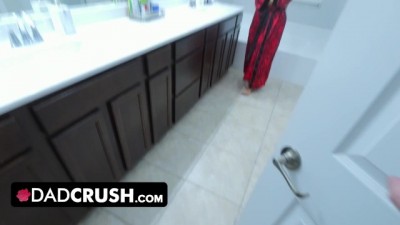 Stepdaughter's Forbidden Desire: Teasing Her Stepdad's Horny Temptations