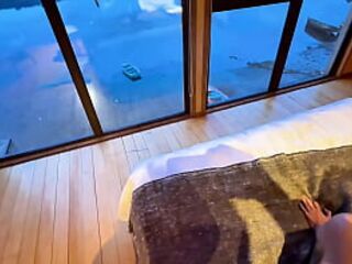 Amateur couple in Sizigia Castro hotel have romantic sex. Full cumshot video online.
