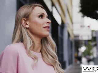 Marvelous Blondes Emma Hix And Blake Blossom Get Dicked Hard