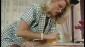 Busty Classic Mature LYNN LeMAY & Sean Michaels