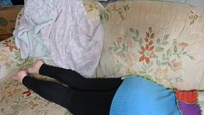 I worship Dylans feet while they ignore me (1080)