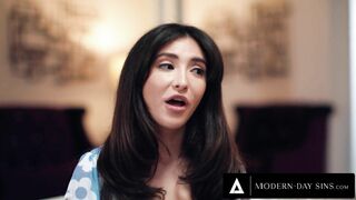 MODERN-DAY SINS - Tiny Slut's FIRST INTERRACIAL DOUBLE PENETRATION THREESOME! BIG ASS CUM BLASTS!