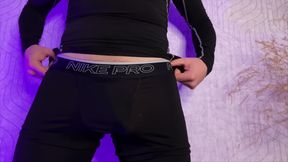 The Guy Jerks off His Big Dick After Training in the Gym and Gives You a Lot of His Load