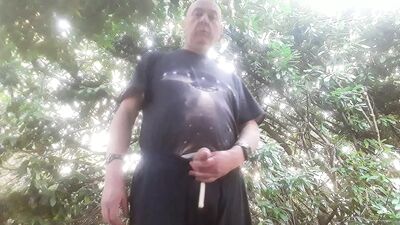 Serial Jerk off in Country Pissing and Juicy Jerk off of the Good Fat Pig Pascal in an Arboretum!