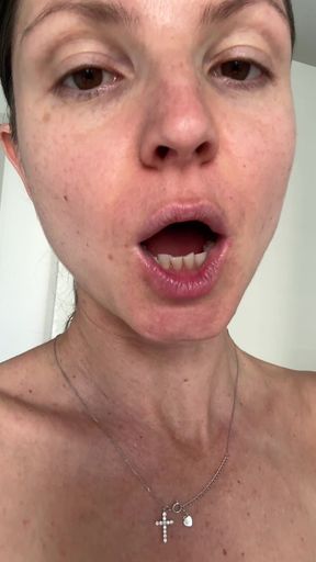 Solo Anal Fingering