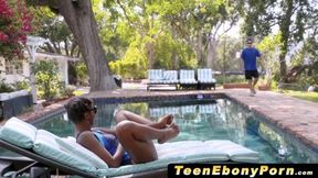 Hot black teen Daizy Cooper swallows thick load in her mouth