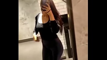 APOSTEI 1 REAL QUE ELA IA SE MASTURBAR NA MINHA ACADEMIA (CORAJOSAA) rosered.vip LOKa GOSTOSA