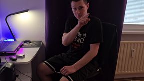 Gave Myself some Morning Orgasmic Pleasure before going to work. Solo Masturbation