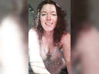 Sissifying u in pink underware and doing your nails