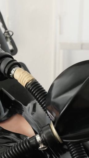 Solo Gasmask Games in the Rubber Clinic Part One
