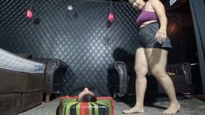 BAD MORENA PAWG SITTING ON A DAMN SLAVE'S FACE BY KIARA AND DANIEL SANTIAGO CAM BY ALINE FULL HD