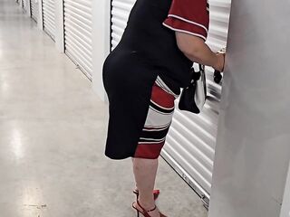 Plump twat aged lady sightseeing and Masturbating - (big beautiful woman ssbbw, Chunky booty, large booty, thick butt) POV