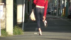 tv tights walk public