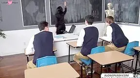 Deep Threat In Italian Teachers Lesson In Pleasure