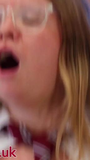 First on-cam Fuck for Hot British Student!