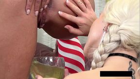 Golden Piss Christmas with Rachel Evans,Licky Lex by VIPissy