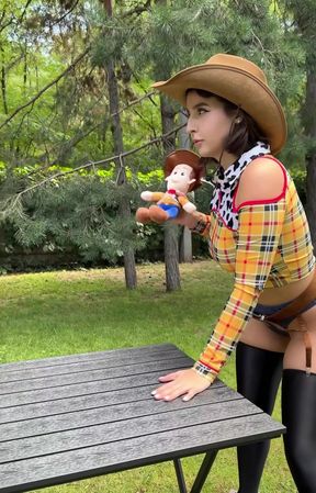 Woody and Jessie in the park